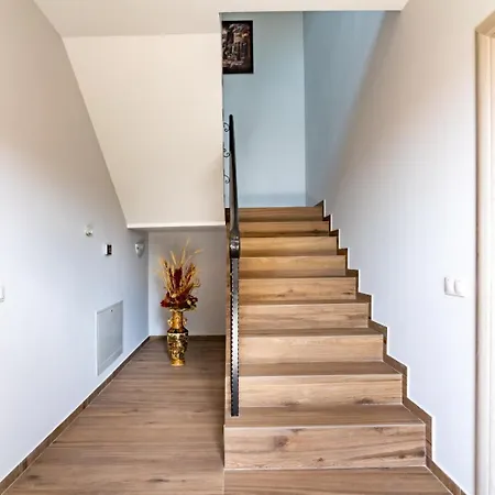 Casa Mari Kluž